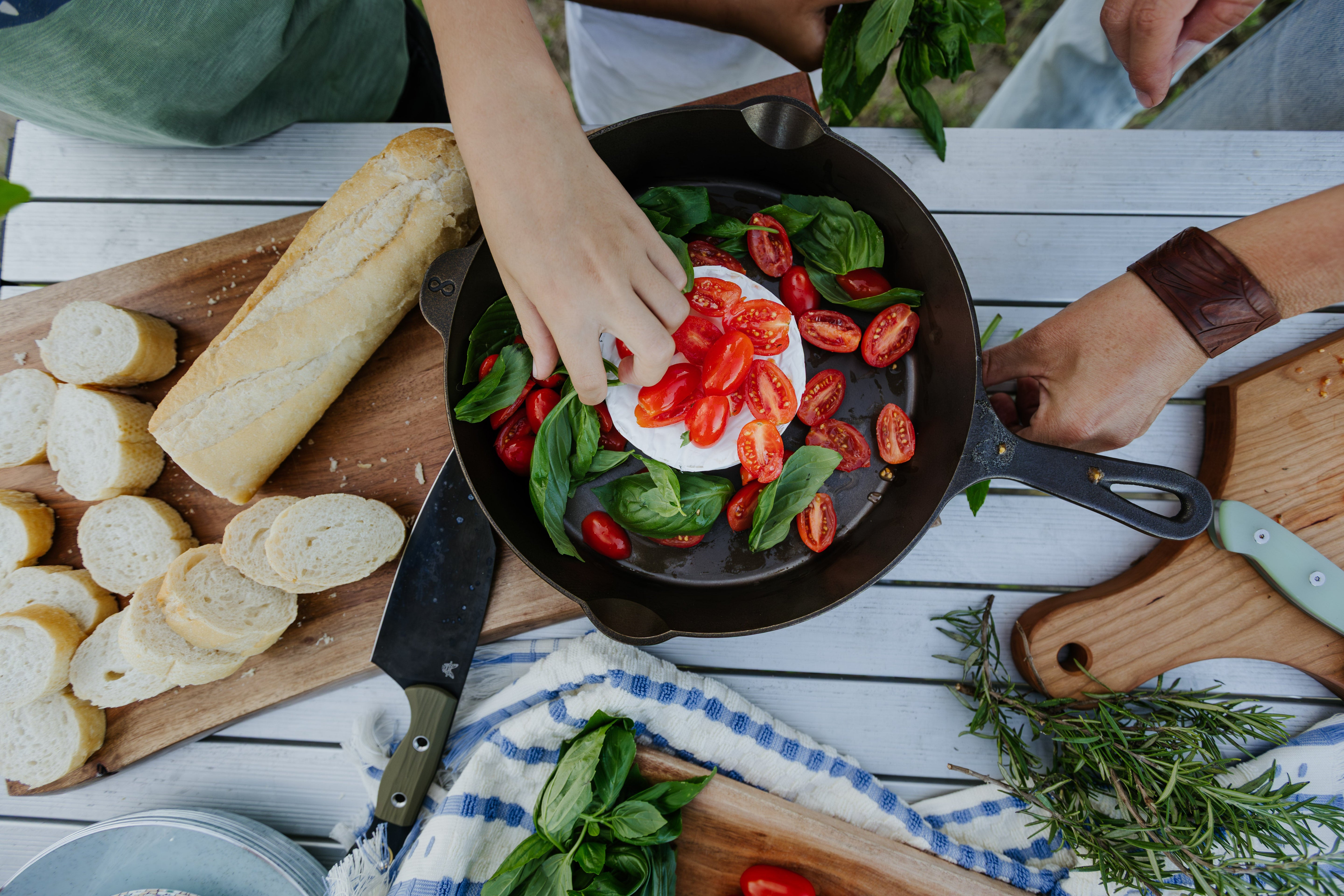 Heavy vs. Lightweight Cast Iron: Does Weight Really Matter?