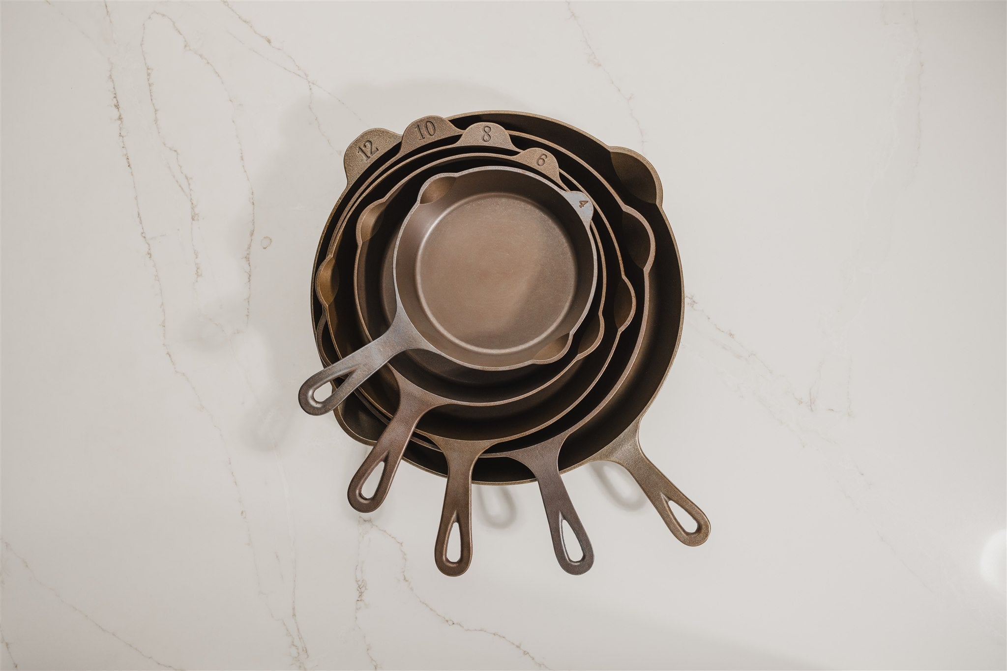 Cast Iron vs Stainless Steel: Which Cookware Is Better?