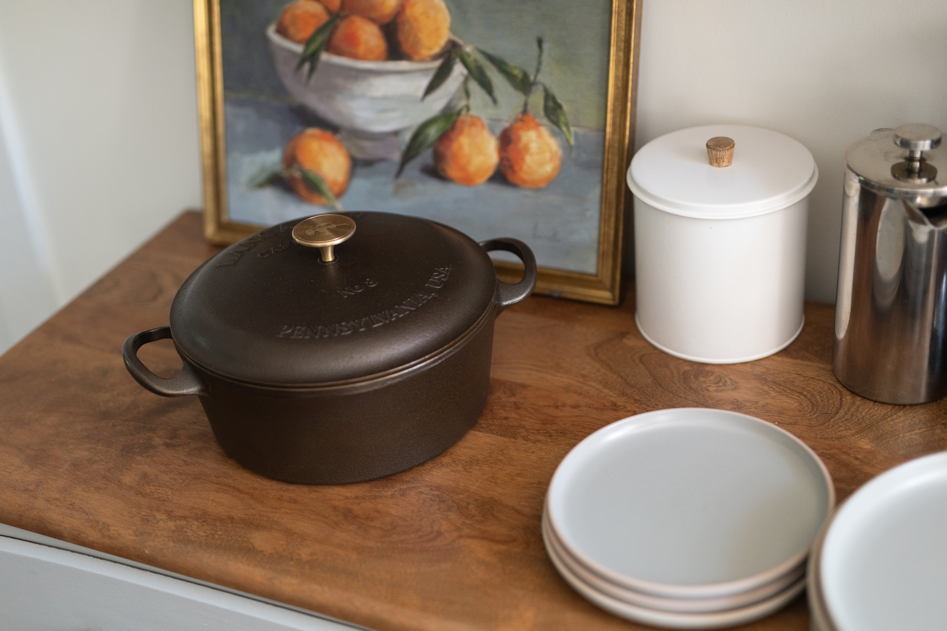 Seasoned vs. Enameled Dutch Ovens: Which One Is Right for You?