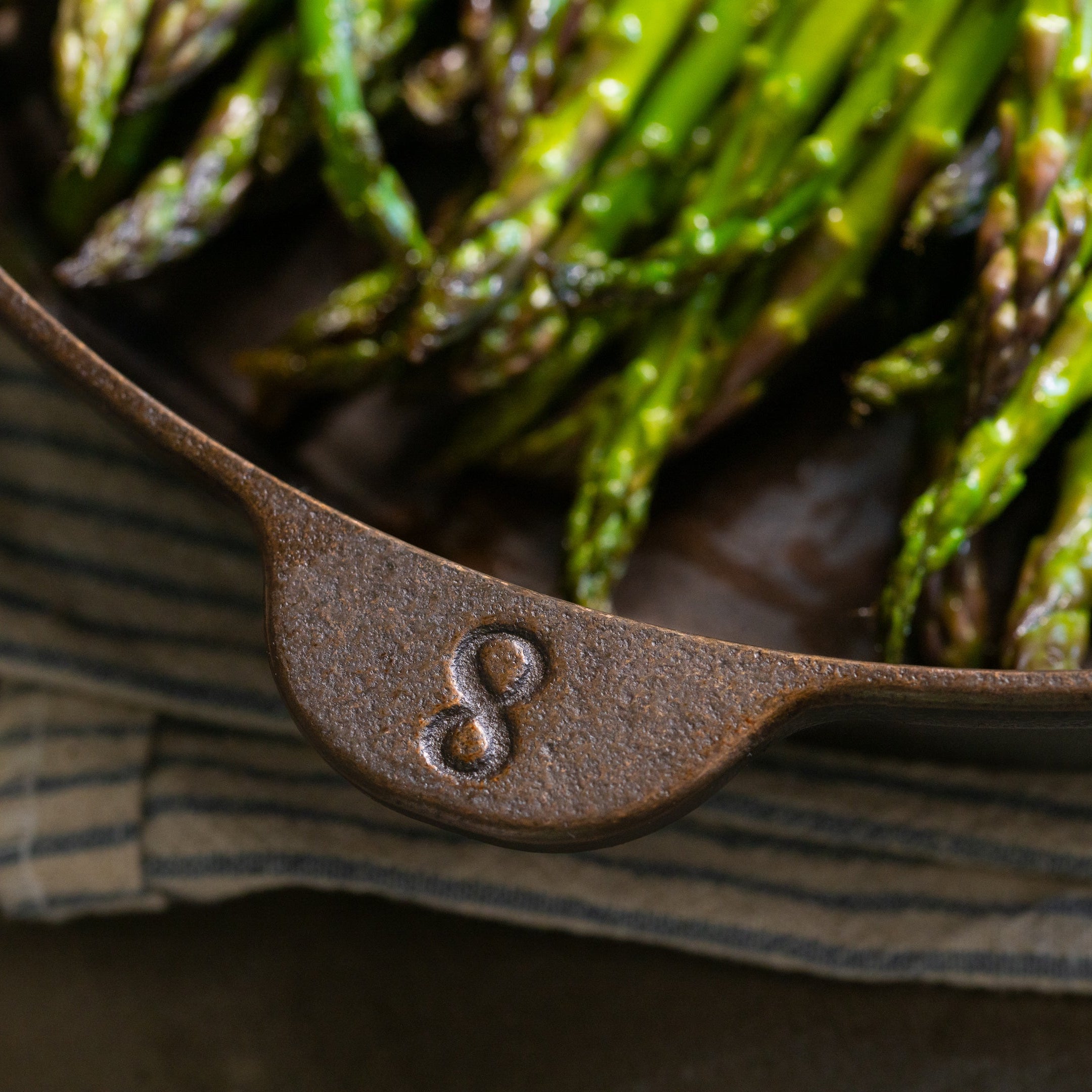 lancaster-cast-iron-skillet-lancaster-cast-iron
