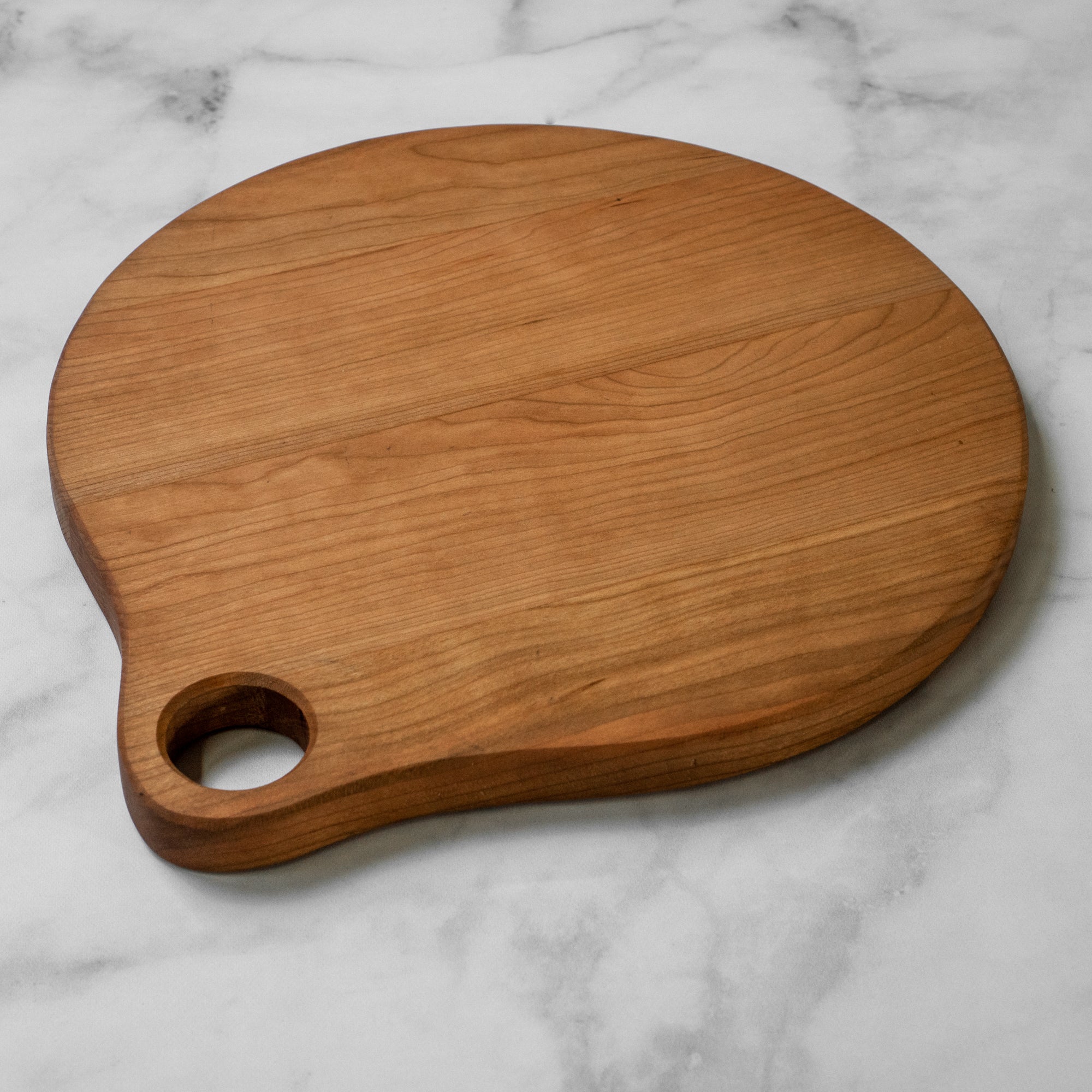 12" Round Cutting Board